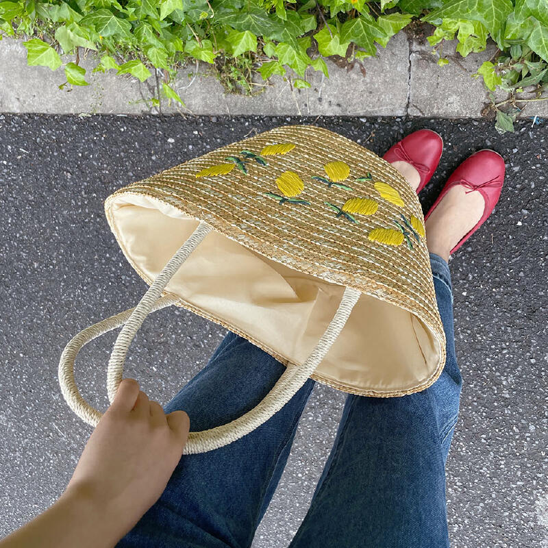 わら編みレモン刺繍ハンドバッグ